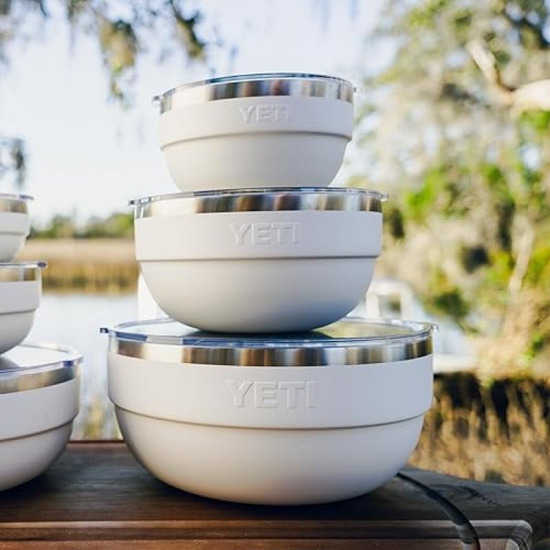 YETI RAMBLER 2 QUART WHITE STAINLESS STEEL BOWL WITH LID VACUUM INSULATED, STACKABLE NESTABLE