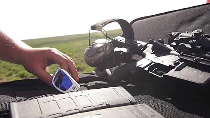 SMITH WESSON M P WHITEHAWK SHOOTING GLASSES - IMPACT RESISTANT, ANTI-FOG, NO-SLIP RUBBER