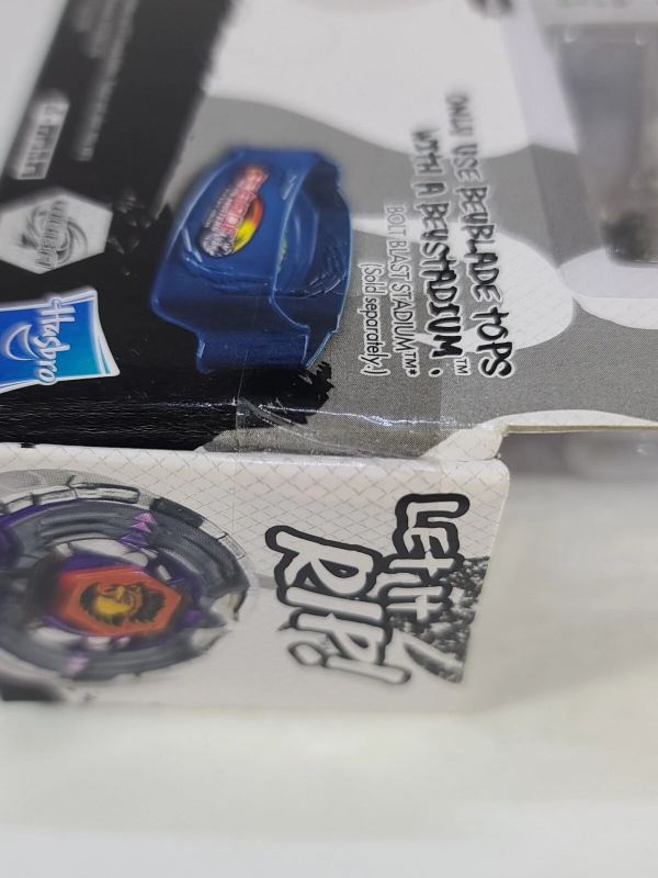 BEYBLADE METAL MASTERS WING SMASH 2 PACK EARTH EAGLE & DARK LIBRA