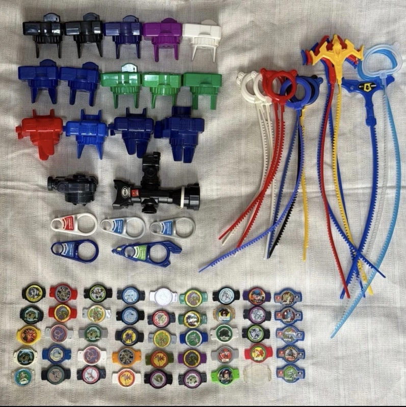 BEYBLADE: 38 PCS + 1 SEALED + STORAGE BOX PARTS,