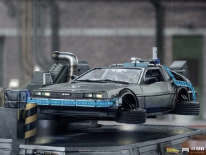 SIDESHOW DELOREAN SET REGULAR VERSION 1:10 SCALE STATUE BY IRON STUDIOS