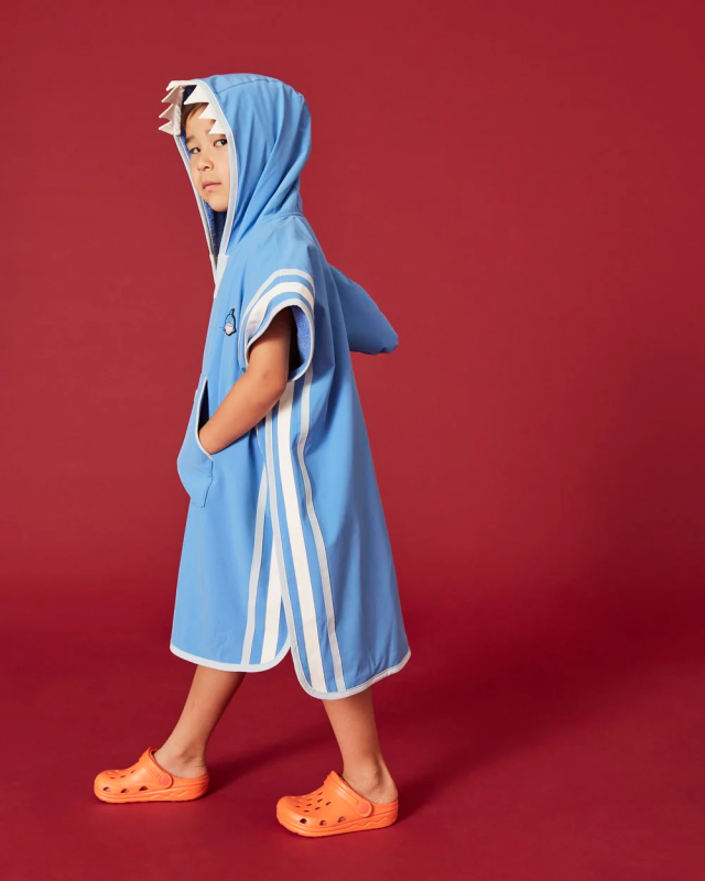 ROARSOME REEF THE SHARK - KIDS PONCHO TOWEL