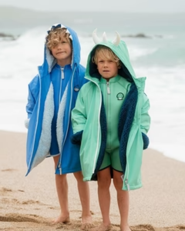 ROARSOME SPIKE THE DINOSAUR - KIDS OUTDOOR CHANGING ROBE