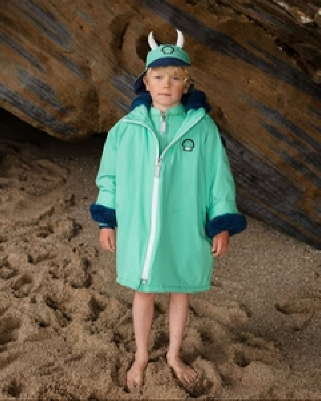 ROARSOME SPIKE THE DINOSAUR - KIDS OUTDOOR CHANGING ROBE