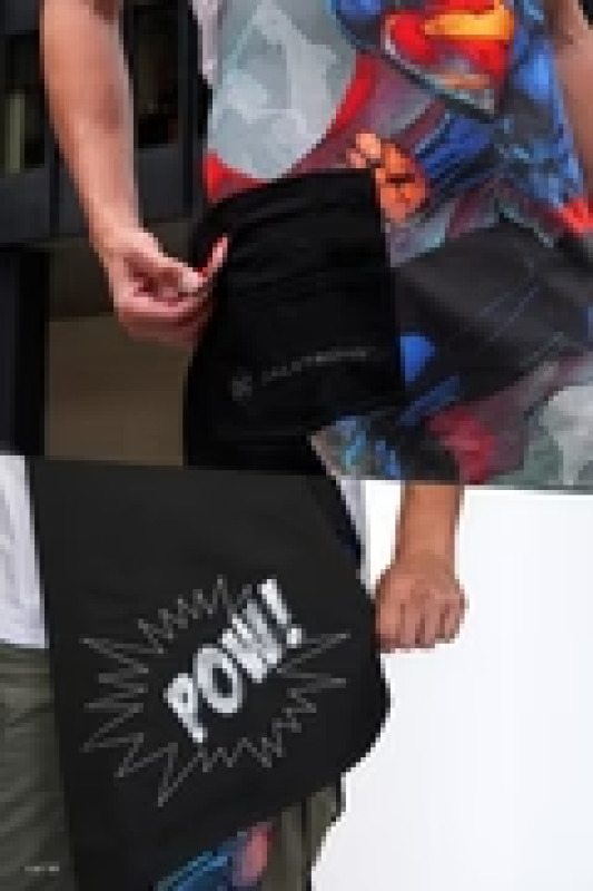 DALSTRONG SUPERMAN™ EDITION CHEF'S APRON