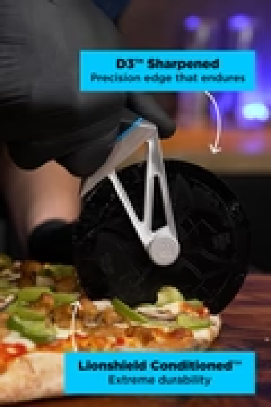 DALSTRONG BATMAN™ EDITION PIZZA WHEEL