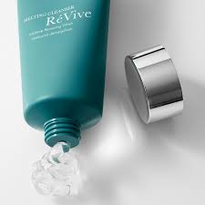 REVIVE SKINCARE MELTING CLEANSER / MAKEUP REMOVING WASH