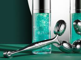 REVIVE SKINCARE MOISTURIZING RENEWAL HYDROGEL / TARGETED 4D HYDRATION SERUM