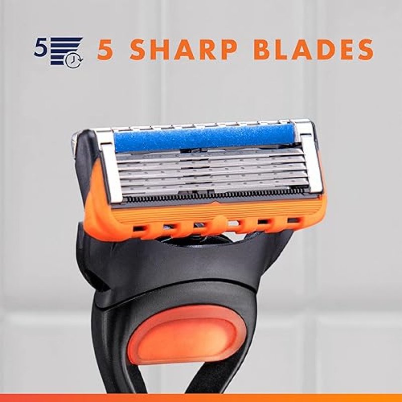 GILLETTE FUSION5 MENS RAZOR WITH 4 BLADE REFILLS AND LUBRASTRIP FOR COMFORTABLE SHAVING