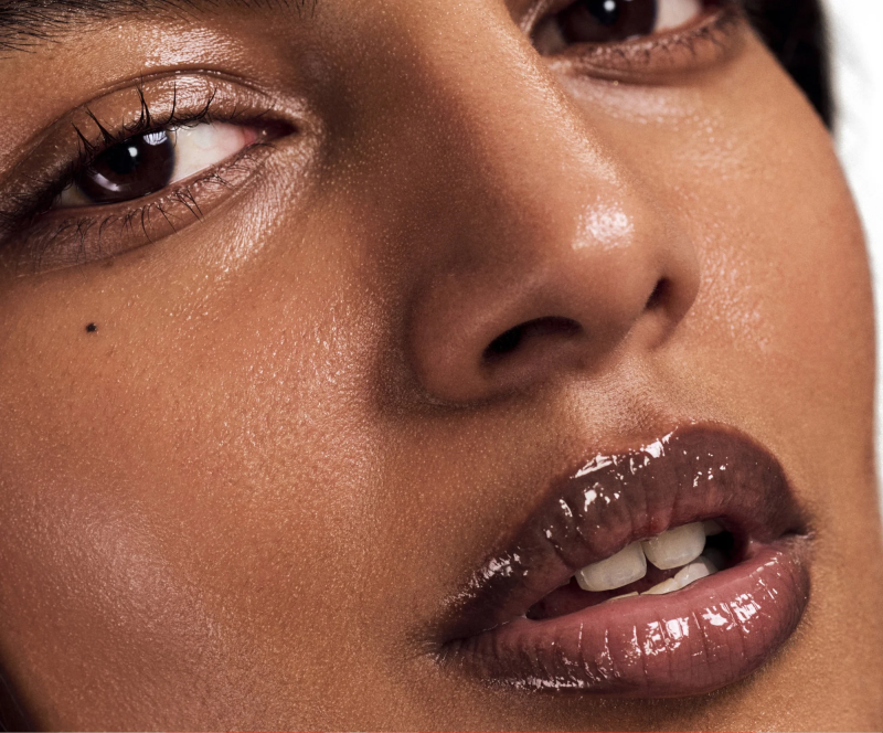 RHODE PEPTIDE LIP TREATMENT THE NOURISHING LIP LAYER  STRAWBERRY GLAZE
