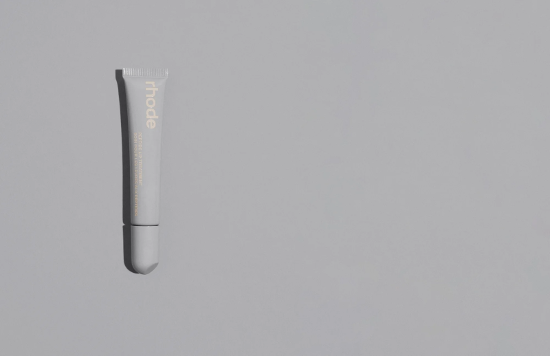 RHODE PEPTIDE LIP TREATMENT  THE NOURISHING LIP LAYER  SALTED CARAMEL