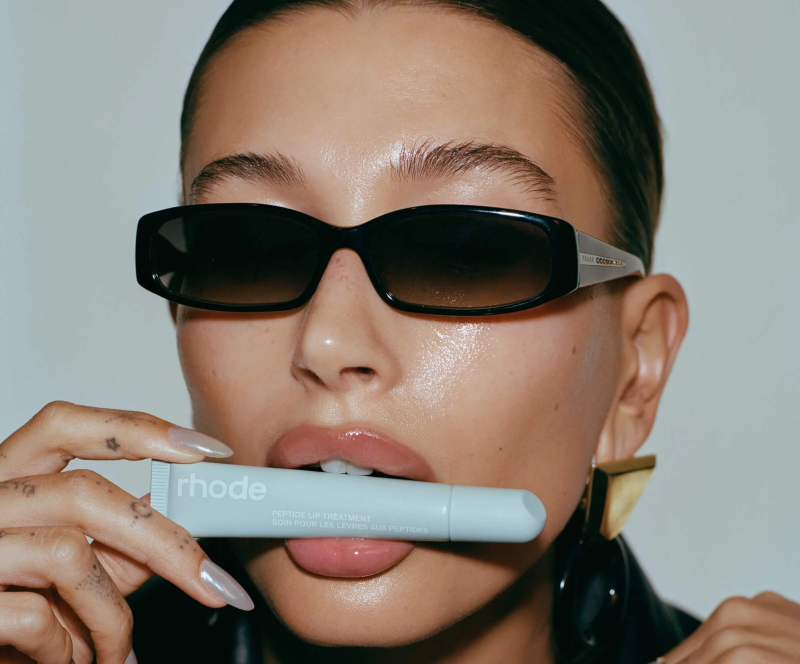 RHODE PEPTIDE LIP TREATMENT  THE NOURISHING LIP LAYER  UNSCENTED