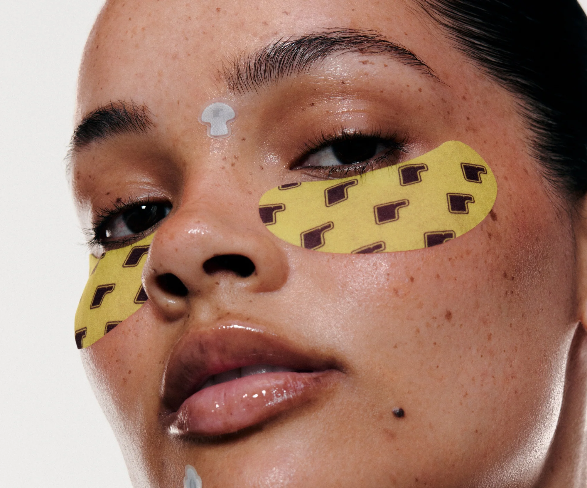 RHODE  PEPTIDE EYE PREP BANANA PEEL