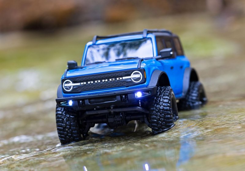 TRAXXAS TRX-4M 4X4 RC CRAWLER WITH FORD BRONCO BODY OFF-ROAD REMOTE CONTROL TRUCK