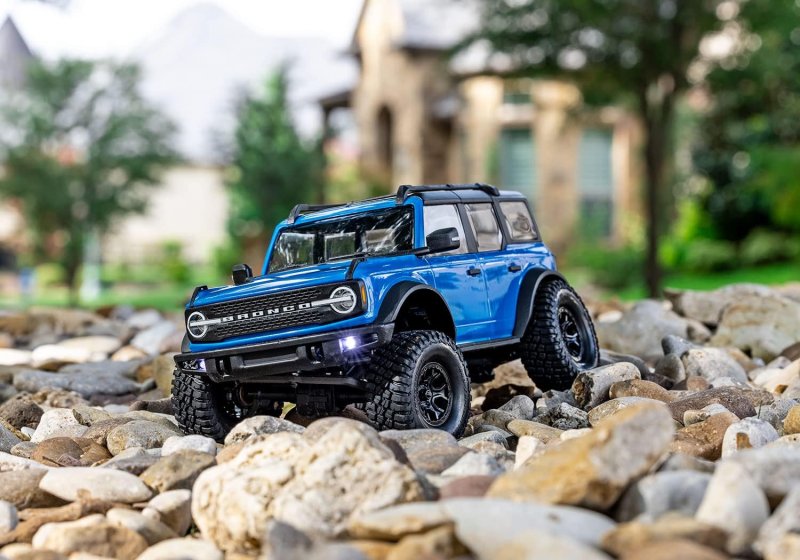 TRAXXAS TRX-4M 4X4 RC CRAWLER WITH FORD BRONCO BODY OFF-ROAD REMOTE CONTROL TRUCK