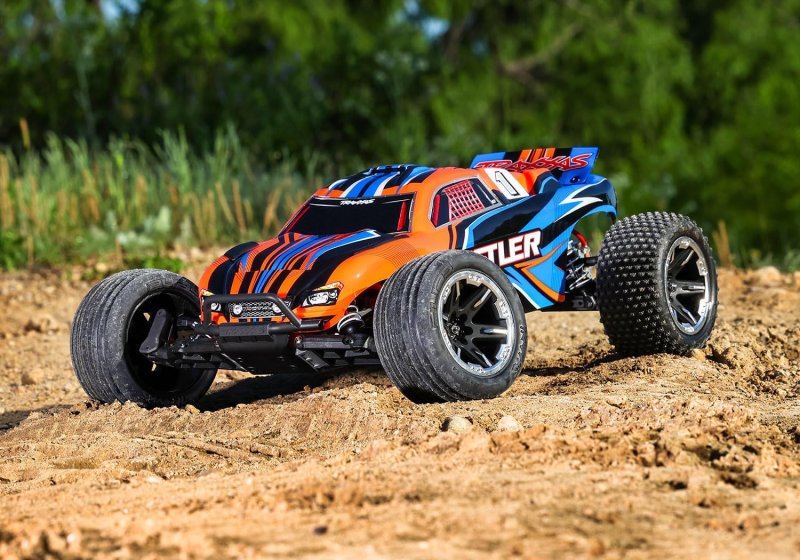 TRAXXAS RUSTLER 1 10 2WD STADIUM TRUCK HD WITH USB-C CHARGING - HIGH PERFORMANCE RC CAR