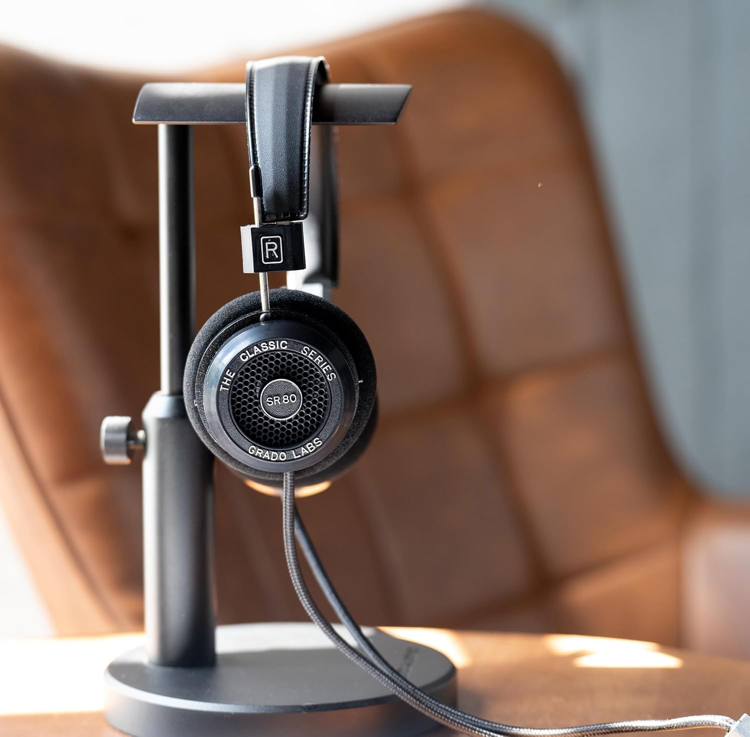 GRADO SR80 CLASSIC SERIES WIRED OPEN-BACK OVER-EAR HEADPHONES LIGHTWEIGHT NATURAL SOUND
