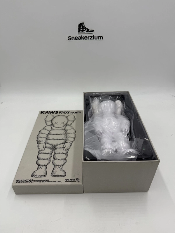 KAWS WHAT PARTY FIGURE SET, SET OF 5, YELLOW ORANGE PINK WHITE BLACK NEW