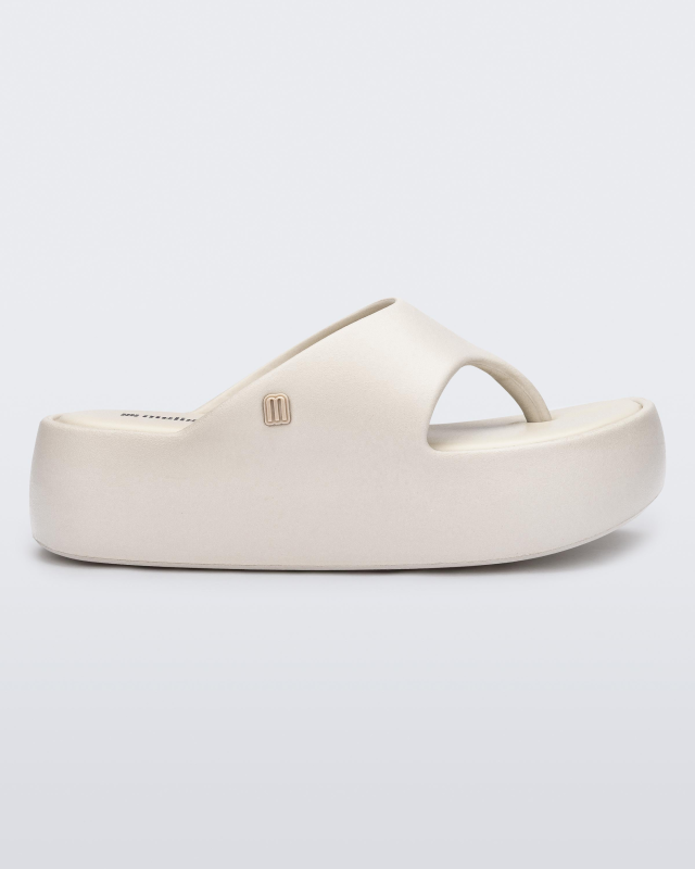 MELISSA FREE PLATFORM THONG  BEIGE