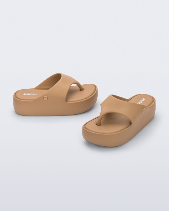 MELISSA FREE PLATFORM THONG  DARK BEIGE