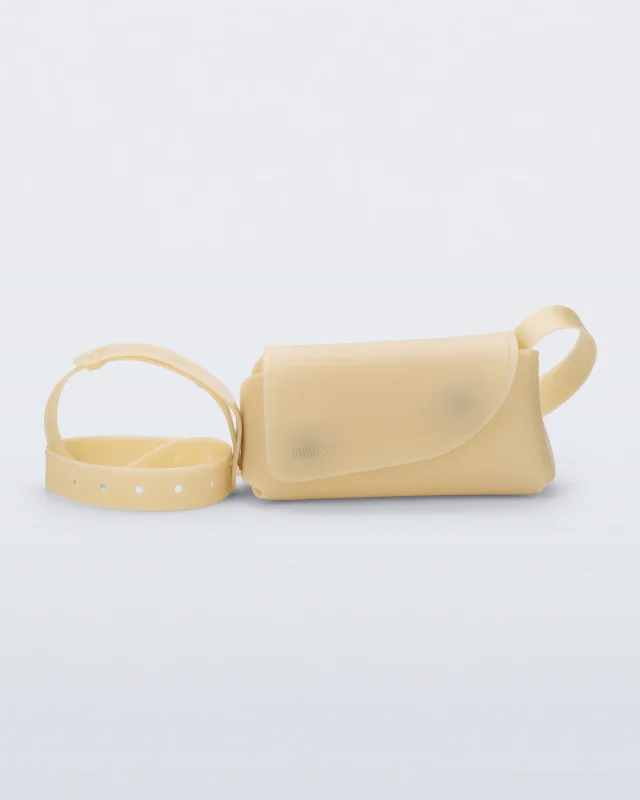 MELISSA CROSS BAG  BEIGE