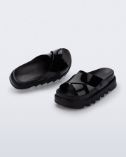 MELISSA COZY CROSS PLATFORM  BLACK