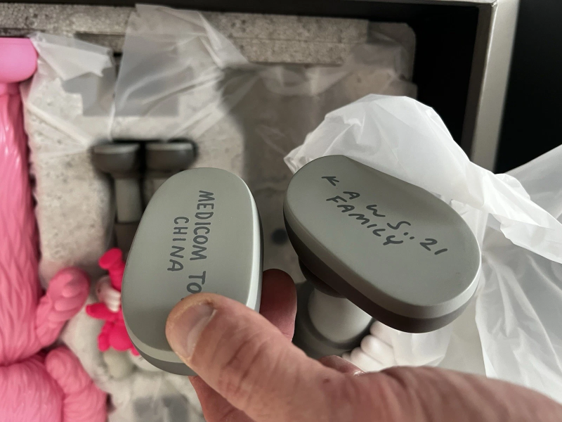 KAWS FAMILY GREY PINK COMPANION VINYL FIGURE SET