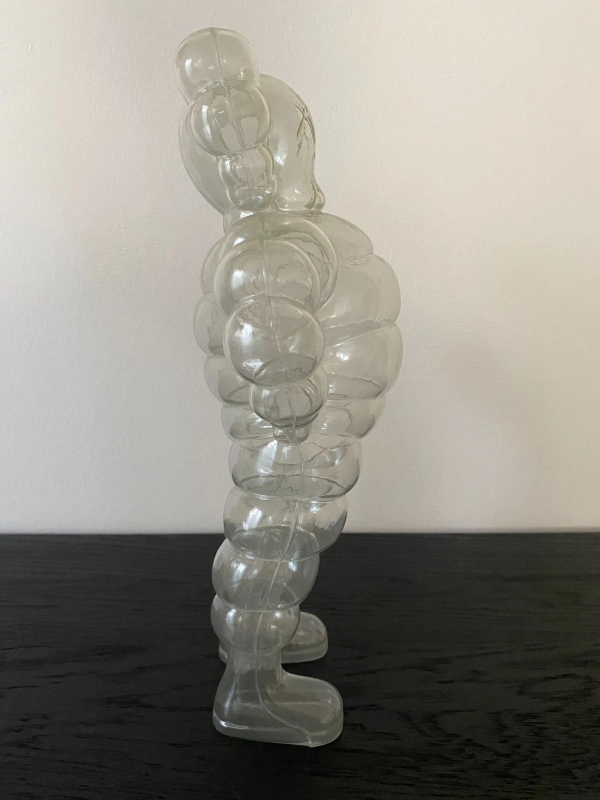 KAWS CHUM CLEAR 2002 360 TOY GROUP #556/1000 DESIGNER TOY COMPANION FIGURE