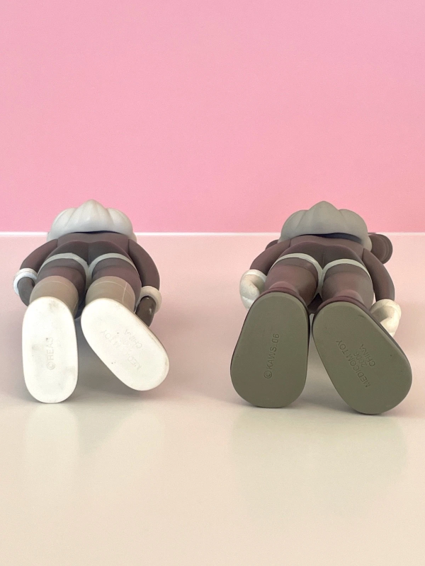 KAWS THE TWINS BROWN X TODD JAMES REAS MEDICOM TOY 2006 VINYL FIGURES NO BOX
