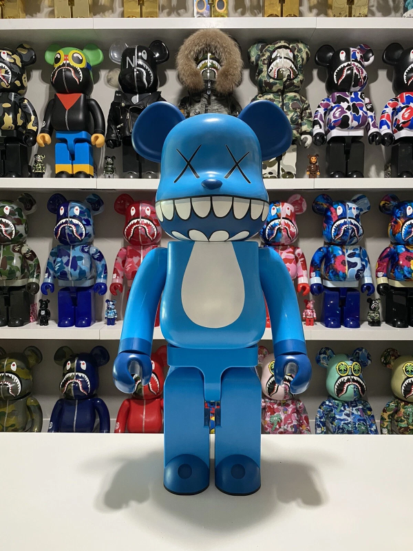KAWS 1000% CHOMPER BEARBRICK BLUE 2003 BE@RBRICK