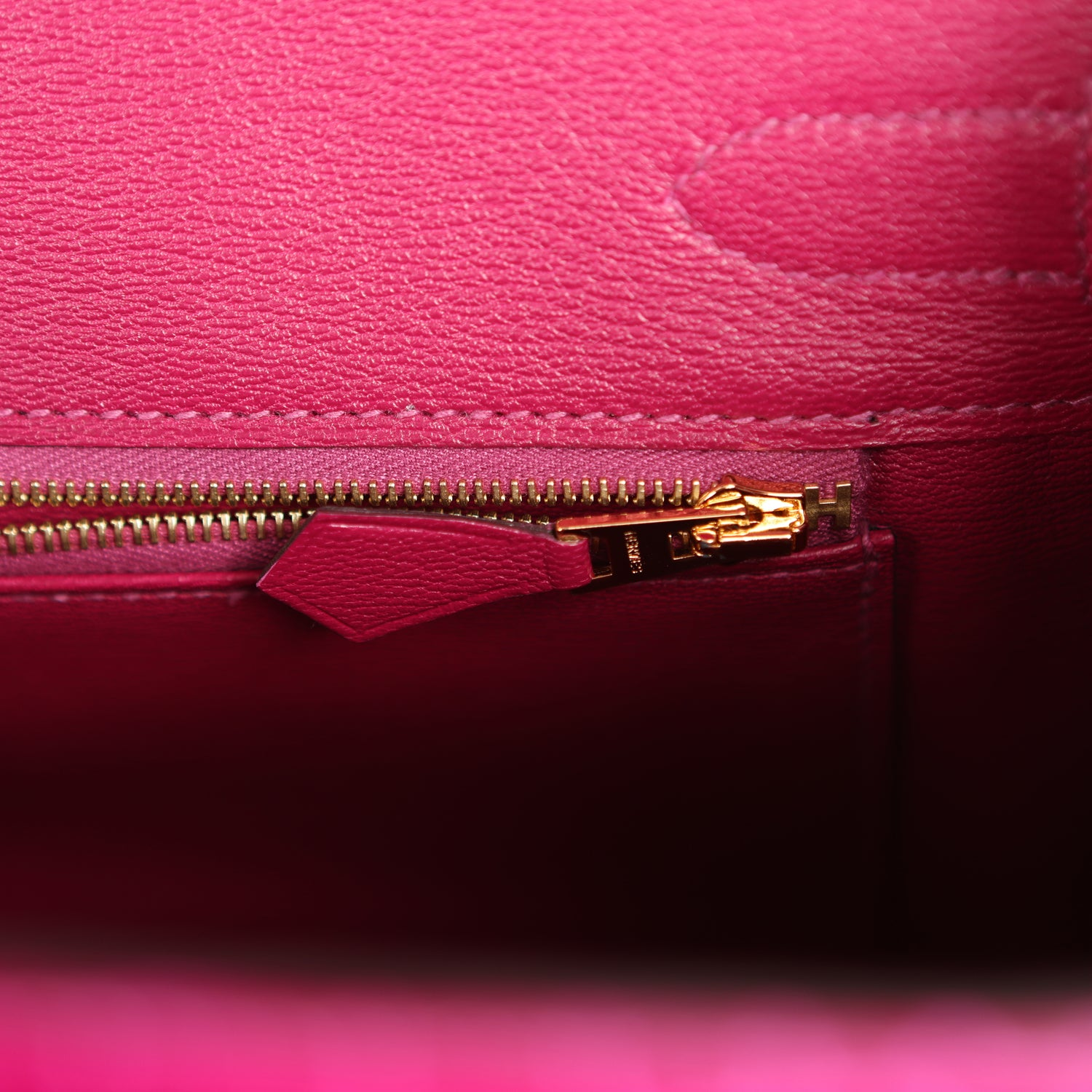 HERMèS BIRKIN 30 ROSE POURPRE SHINY POROSUS CROCODILE GOLD HARDWARE