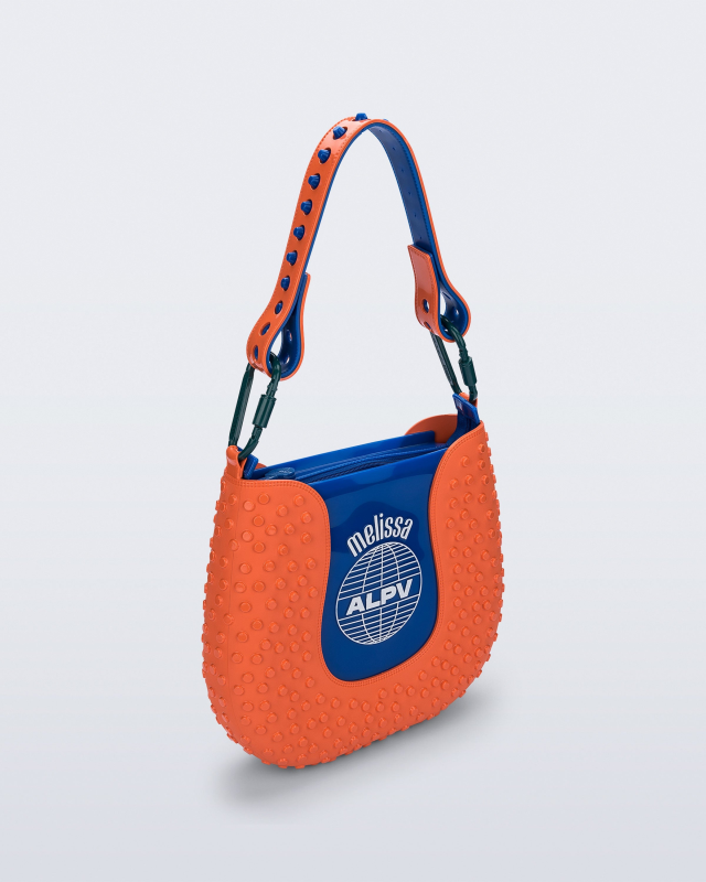 MELISSA + ALEXANDRE PAVAO NINA BAG  ORANGE/BLUE
