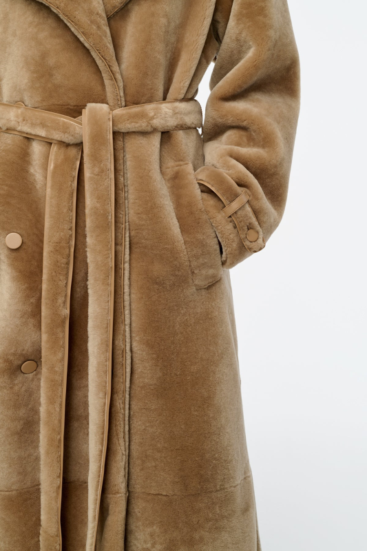 GABRIELA HEARTS TELLUS TRENCH COAT IN CHAMPAGNE SHEARLING  CHAMPAGNE
