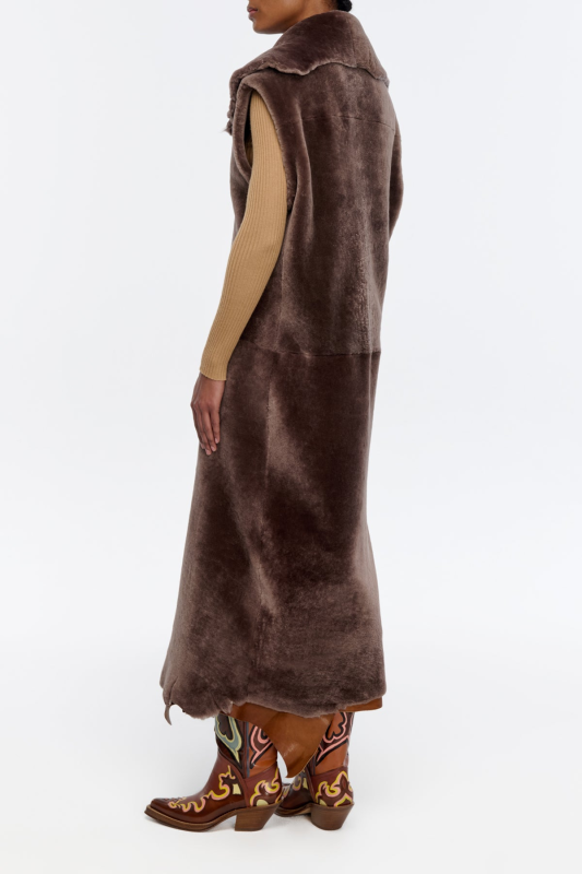 GABRIELA HEARTS SMITH RAW CUT COAT LINER IN MOCHA SHEARLING MOCHA