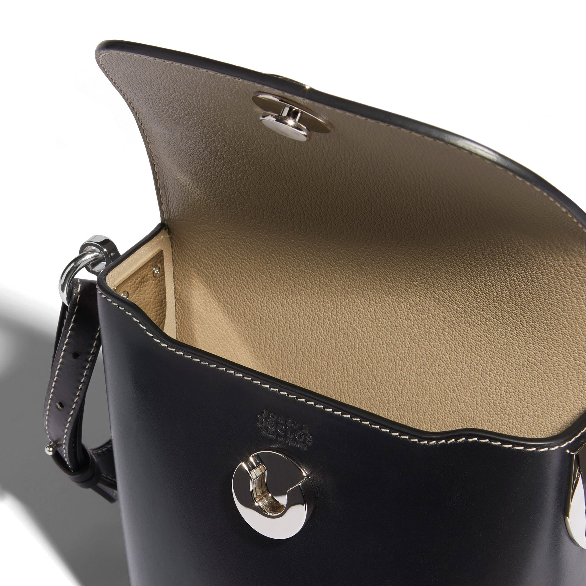 JOSEPH DUCLOS SAINT-CLAIR CLUTCH IN BLACK SYMPHONIE LEATHER PALLADIUM-PLATED BRASS NOIR