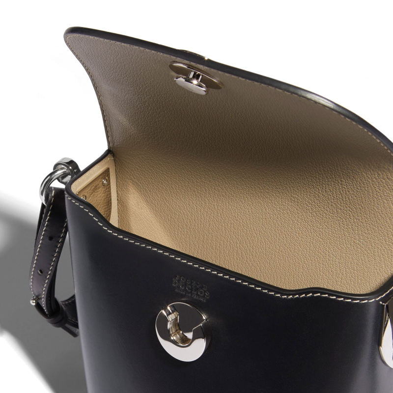 JOSEPH DUCLOS SAINT-CLAIR CLUTCH IN BLACK SYMPHONIE LEATHER PALLADIUM-PLATED BRASS NOIR