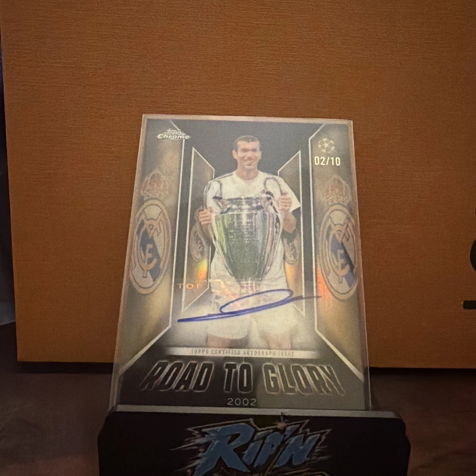 TOPPS ZINEDINE ZIDANE 2025-26 TOPPS CHROME ROAD TO GLORY BLACK AUTO 02/10