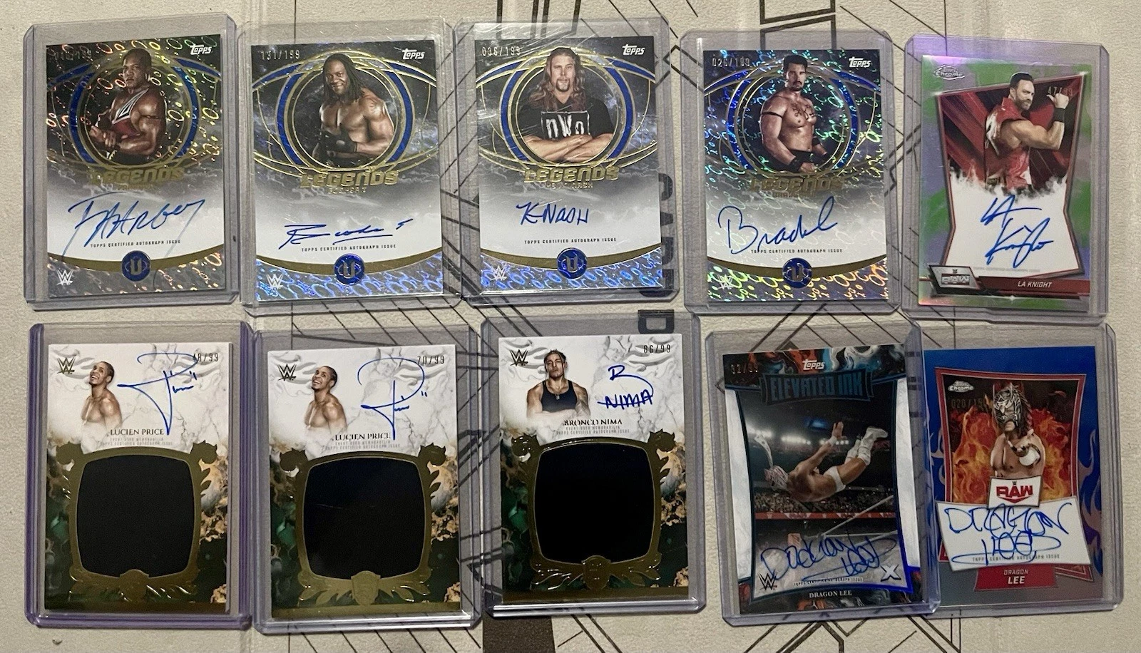 TOPPS 49 WWE AUTOGRAPHED CARD LOT TOPPS PANINI WRESTLING CARDS