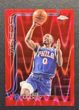 TOPPS CHROME TYRESE MAXEY #185 RED RAYWAVE REFRACTOR 5/5 76ERS! 2025-26