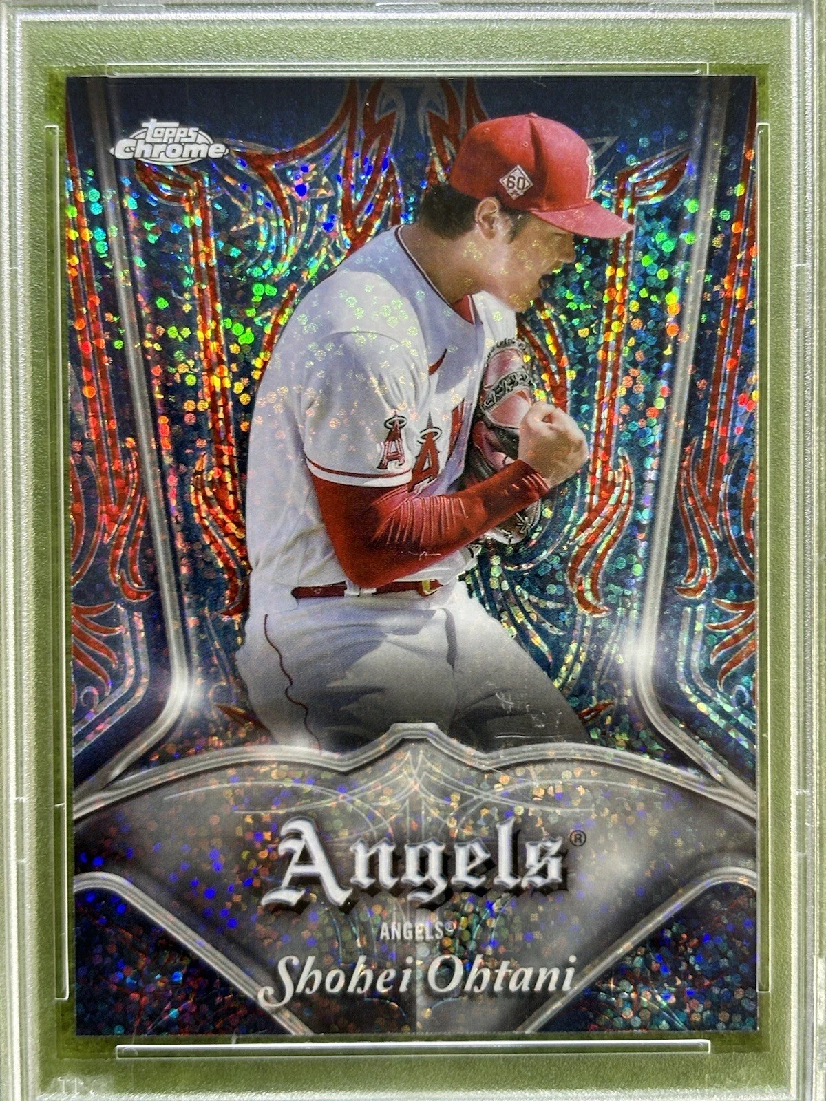 TOPPS SHOHEI OHTANI WHITE SPARKLE PRIZM REFRACTOR CARD GRADED PSA 9