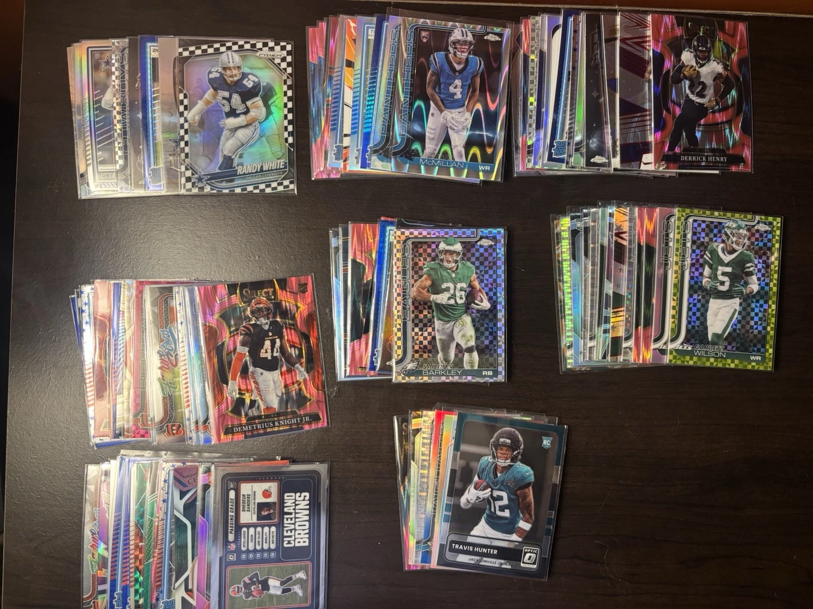 TOPPS FOOTBALL CARD LOT 485 INSERTS ROOKIES, PARALLELS, LOTS MORE.