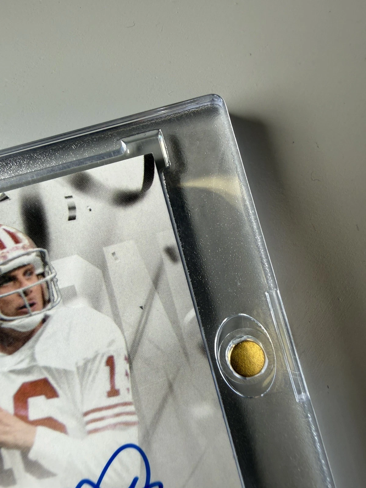 TOPPS FLAGSHIP FOOTBALL JOE MONTANA SUPER BOWL CHAMPION ON CARD AUTO SP 2026