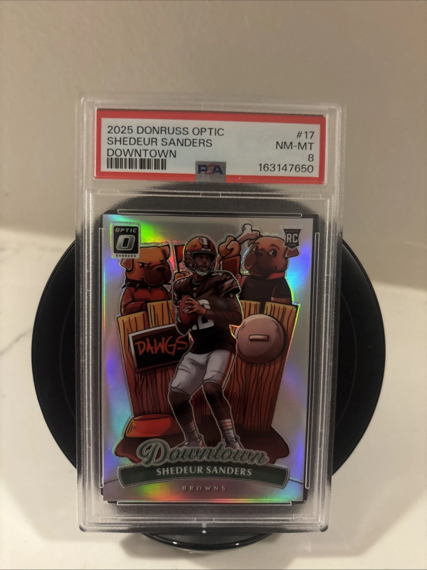 DONRUSS - DOWNTOWN! SHEDEUR SANDERS #17 (RC) PSA GRADED 8 2025