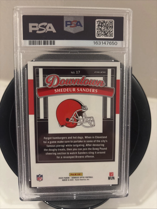 DONRUSS - DOWNTOWN! SHEDEUR SANDERS #17 (RC) PSA GRADED 8 2025