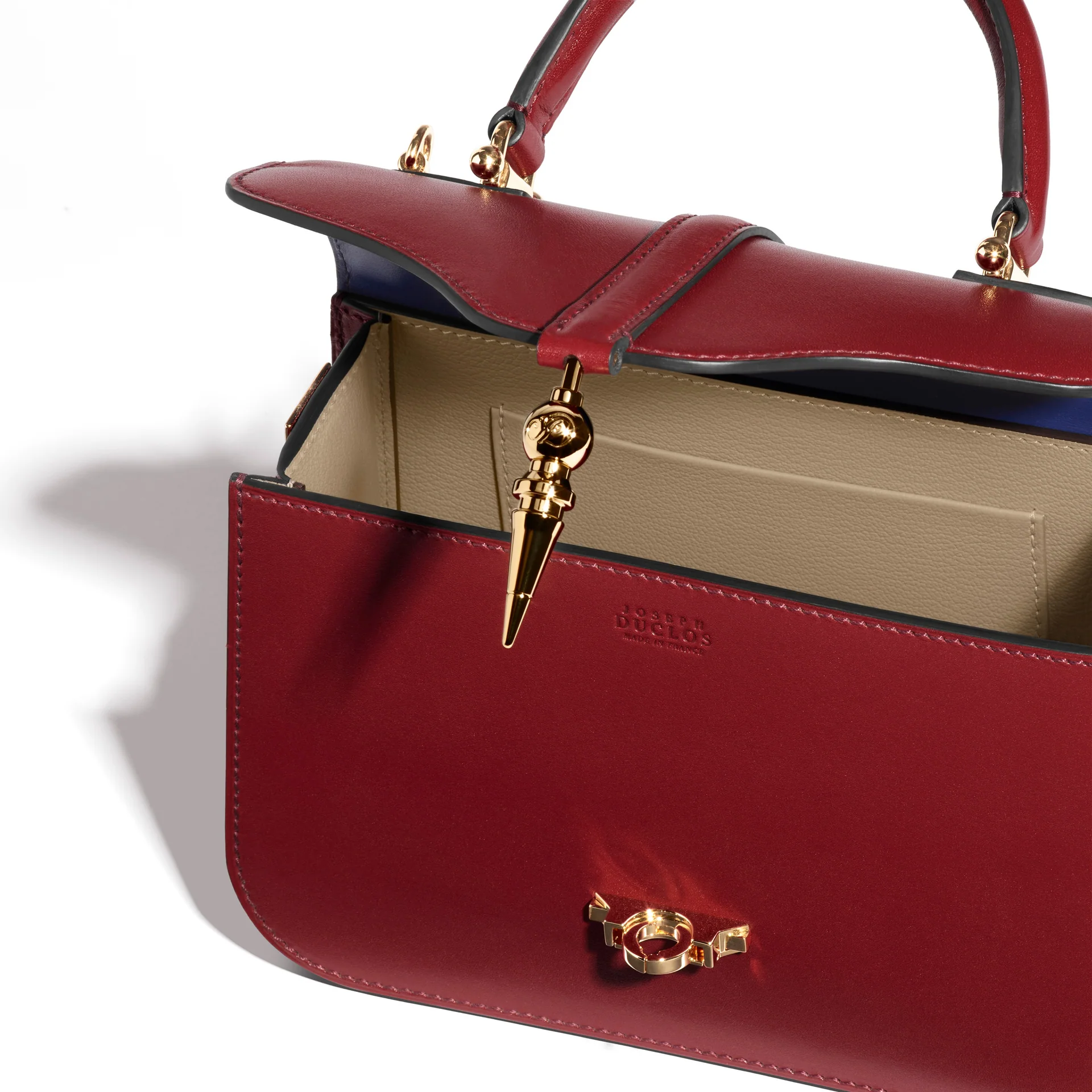 JOSEPH DUCLOS DIANE L20 IN HARMONIE LEATHER ACAJOU MATERIAL: GOLD-PLATED BRASS
