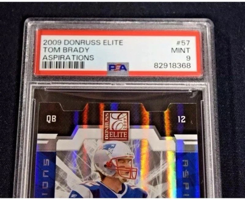DONRUSS ELITE - TOM BRADY #57 ASPIRATIONS DIE-CUT /88 2009