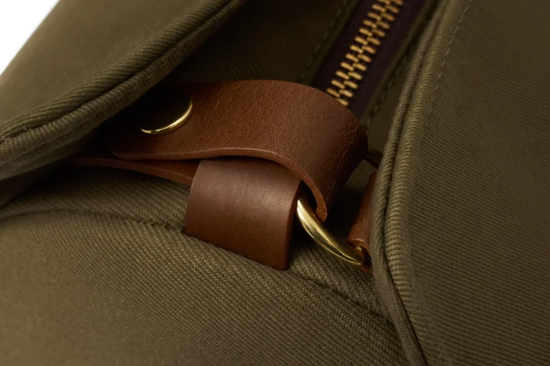 BENNETT WINCH S.C HOLDALL, OLIVE COTTON CANVAS