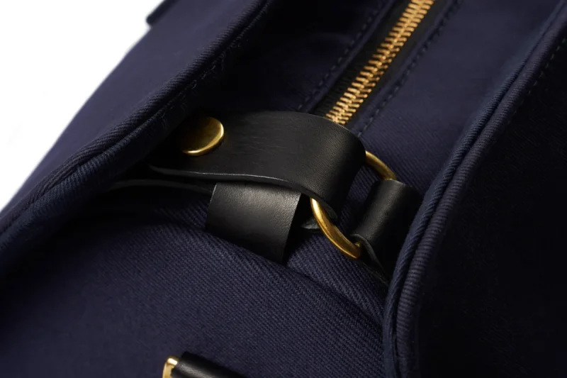 BENNETT WINCH S.C HOLDALL, NAVY