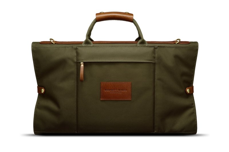 BENNETT WINCH TRIFOLD, OLIVE