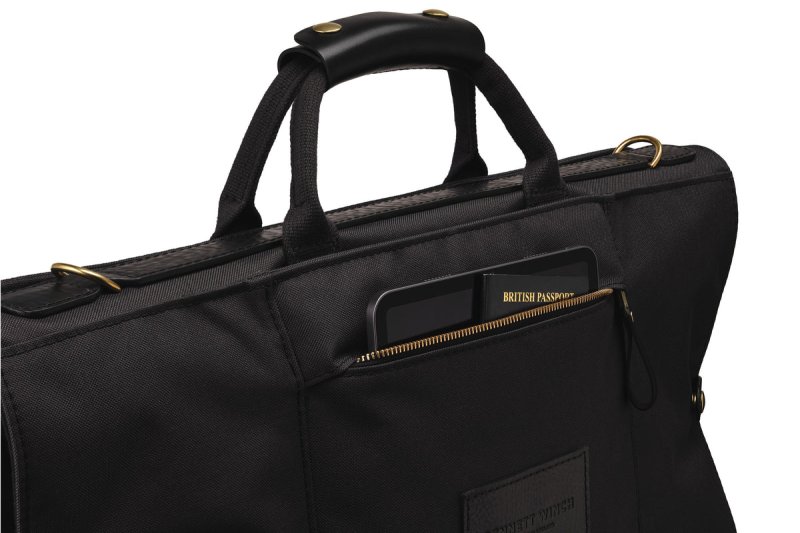 BENNETT WINCH TRIFOLD, BLACK